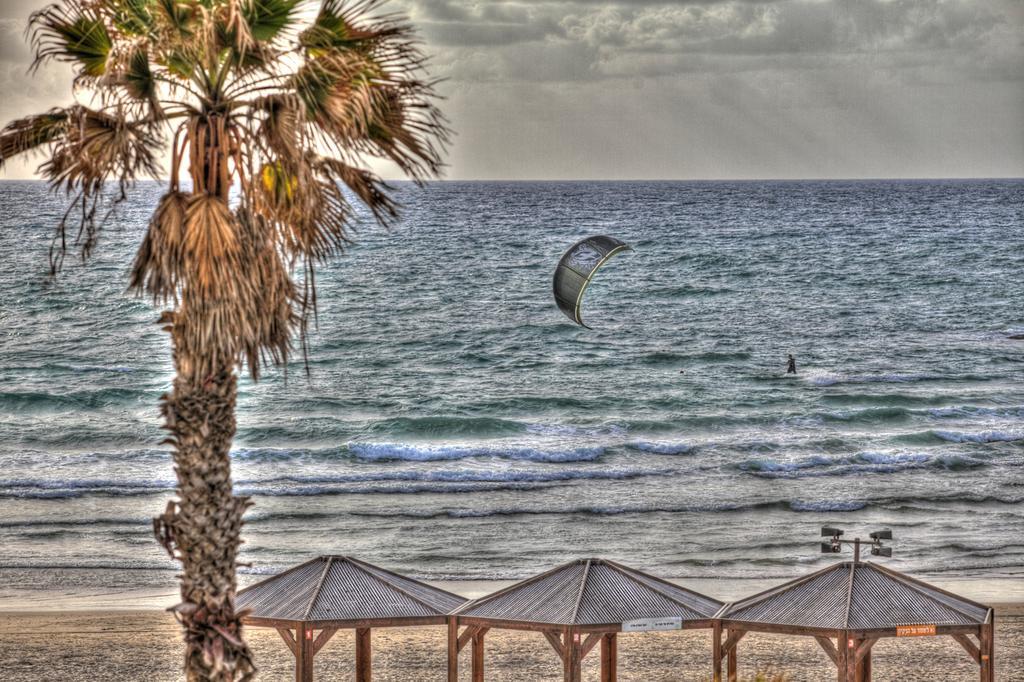 Sunset Beach Apartments Tel Aviv Eksteriør bilde